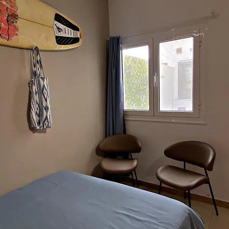 Amanecer Isleno Habitaciones, Private In A Shared 3-bedroom In Arrecife, Lanzarote
