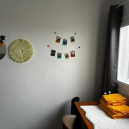 Amanecer Isleno Habitaciones, Private In A Shared 3-bedroom In Arrecife, Lanzarote *